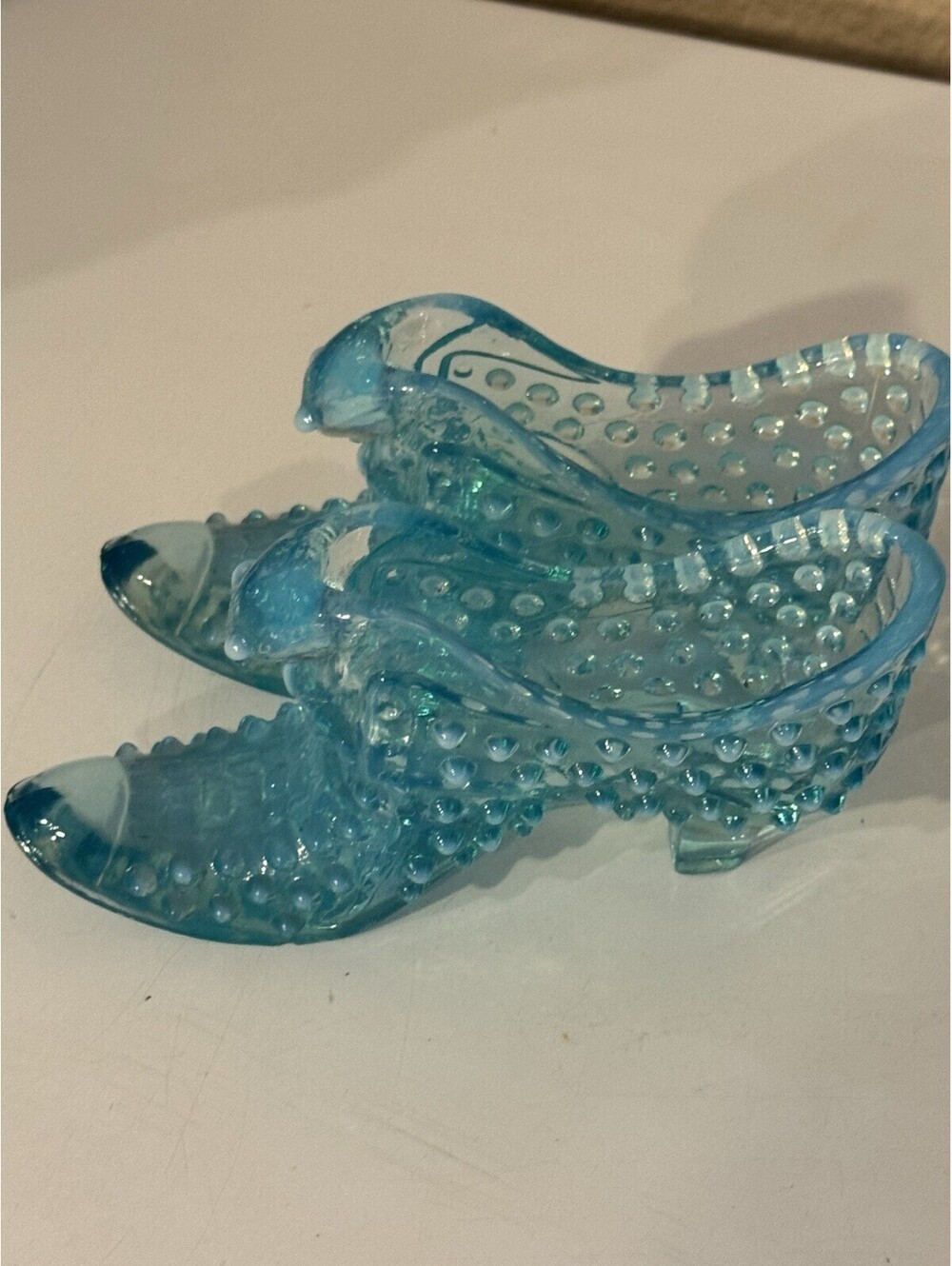 Fenton Blue Glass Hobnail High Heel Shoe Figurines Pair Decorative Glossy Finish - Picture 4 of 6